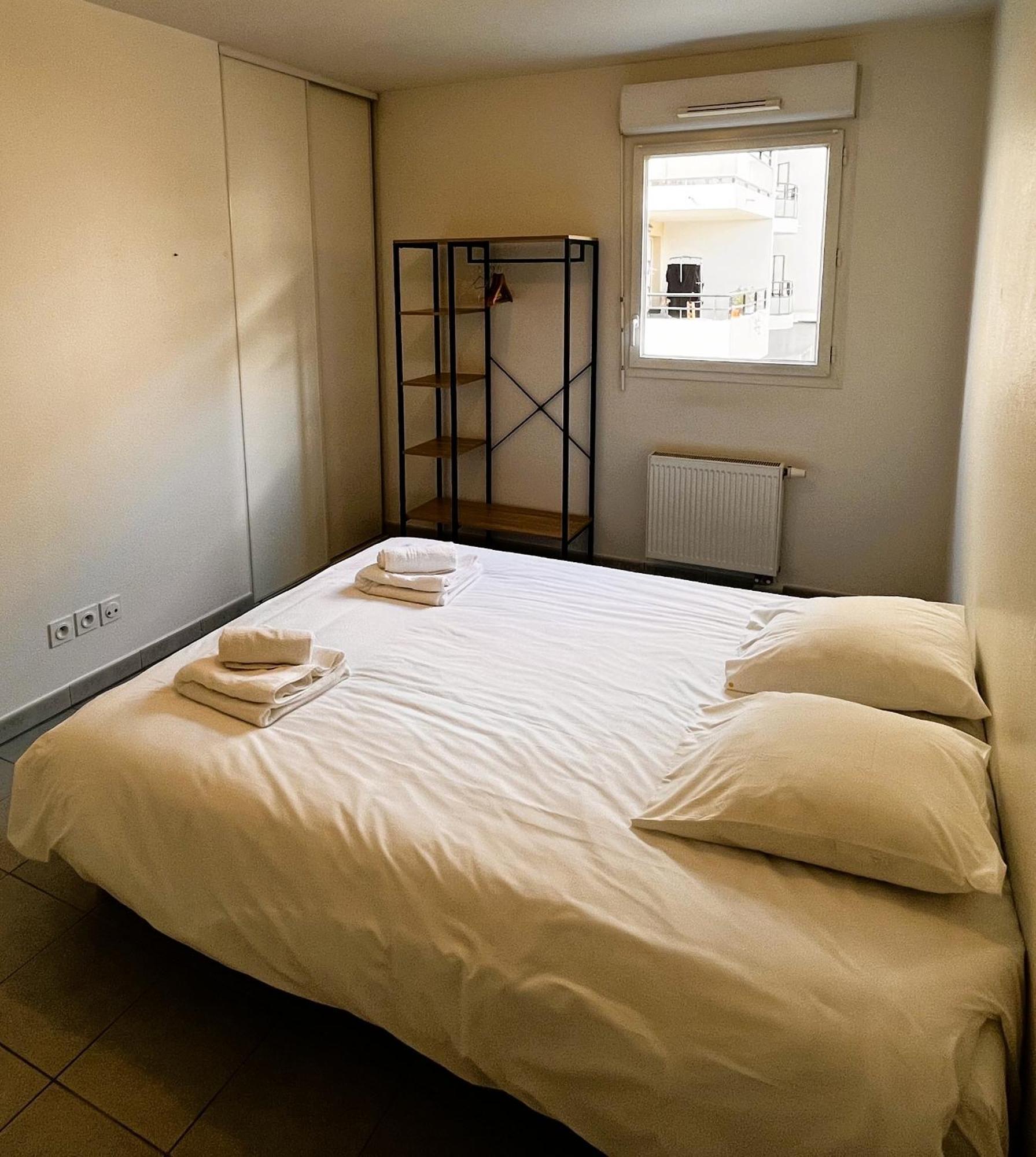 Romarin - Proche Gare - Cosy Apartment Miramas